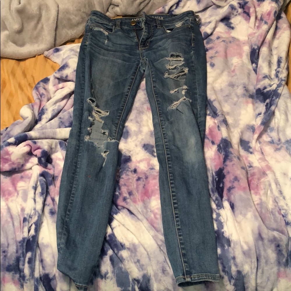 AMERICAN EAGLE jeans with holes